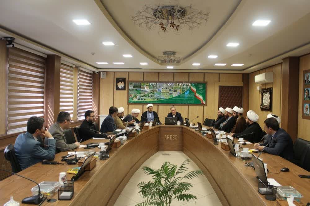 اولین جلسه شورای مسئولین و رابطین دفاتر نمایندگی ولی فقیه سازمان تات-img
